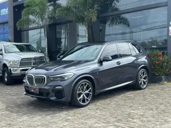 Carro 3.0 I6 TURBO HÍBRIDO XDRIVE45E M SPORT AUTOMÁTICO