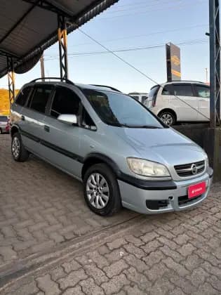 Carro 2.0 MPFI COMFORT 8V FLEX 4P MANUAL