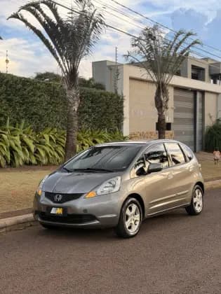 Carro 1.4 LX 16V FLEX 4P MANUAL