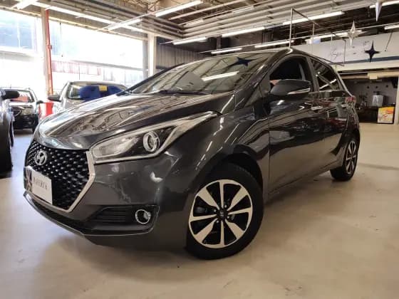 Carro 1.6 PREMIUM 16V FLEX 4P AUTOMÁTICO