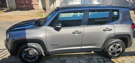 Carro 1.8 16V FLEX SPORT 4P AUTOMÁTICO