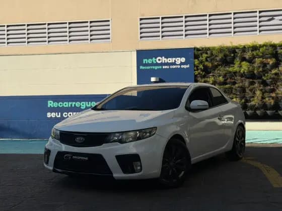 Carro 2.0 KOUP 16V GASOLINA 2P AUTOMÁTICO