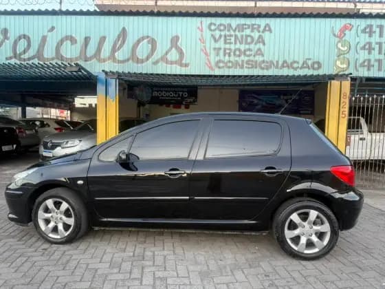 Carro 1.6 PRESENCE PACK 16V FLEX 4P MANUAL