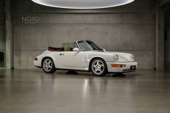 Carro 3.6 CARRERA COUPÉ 6 CILINDROS 24V GASOLINA 2P MANUAL