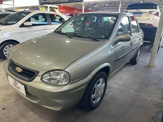 Carro 1.0 MPFI LIFE 8V FLEX 4P MANUAL