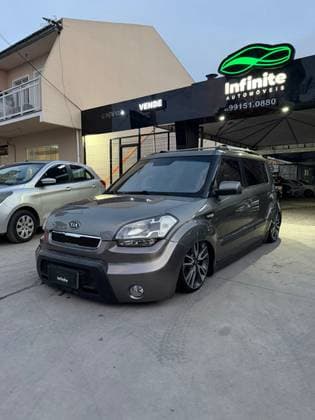 Carro 1.6 U.164 16V FLEX 4P AUTOMÁTICO