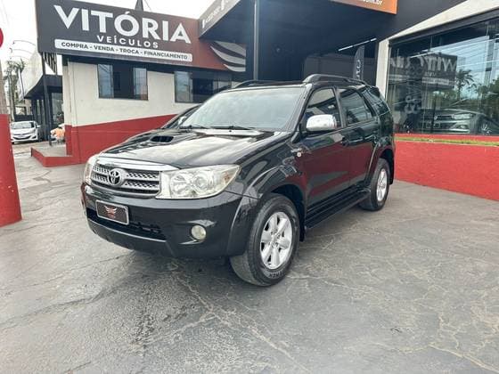Carro 3.0 SRV 4X4 7 LUGARES 16V TURBO INTERCOOLER DIESEL 4P AUTOMÁTICO