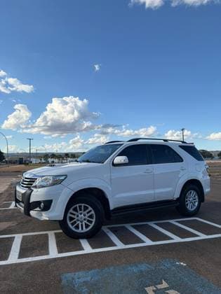 Carro 3.0 SRV 4X4 7 LUGARES 16V TURBO INTERCOOLER DIESEL 4P AUTOMÁTICO