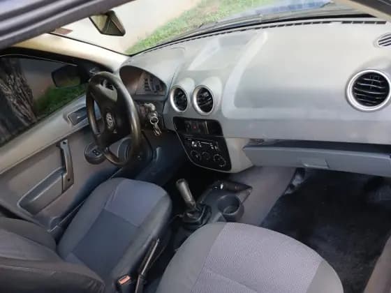 Carro 1.0 MI 8V FLEX 4P MANUAL G.IV