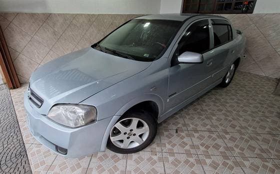 Carro 2.0 MPFI ADVANTAGE SEDAN 8V FLEX 4P MANUAL