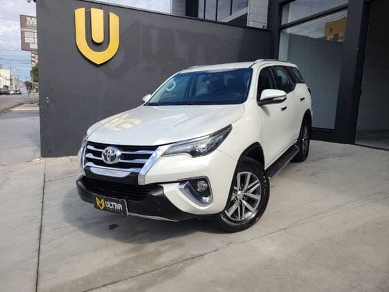 Carro 2.8 SRX 4X4 7 LUGARES 16V TURBO INTERCOOLER DIESEL 4P AUTOMÁTICO