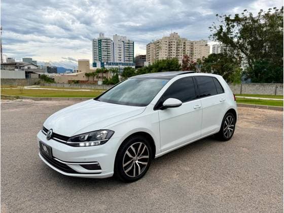 Carro 1.0 200 TSI TOTAL FLEX COMFORTLINE TIPTRONIC
