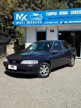 Carro 2.0 MPFI GLS 8V GASOLINA 4P MANUAL
