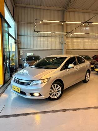Carro 2.0 LXR 16V FLEX 4P AUTOMÁTICO
