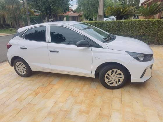 Carro 1.0 12V FLEX SENSE MANUAL