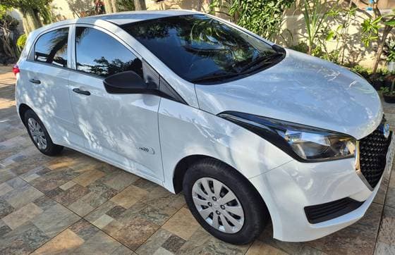 Carro 1.0 UNIQUE 12V FLEX 4P MANUAL