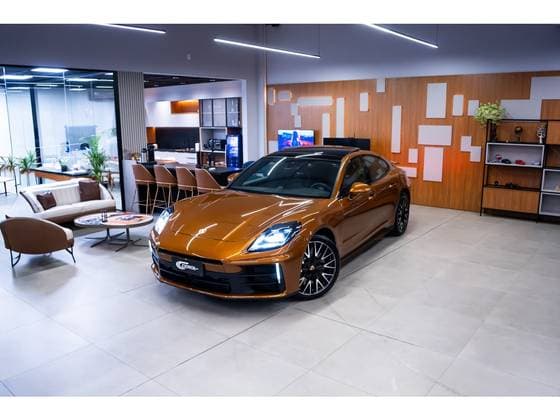 Carro 2.9 V6 E-HYBRID 4S PDK