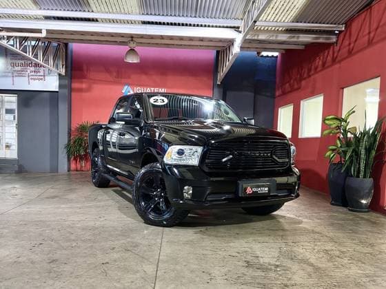 Carro 5.7 V8 GASOLINA LARAMIE NIGHT EDITION CD 4X4 AUTOMÁTICO