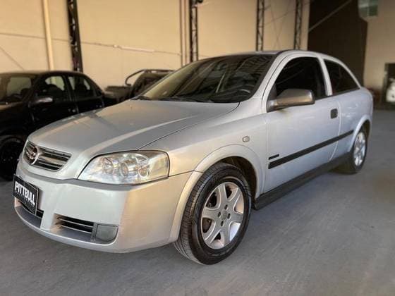 Carro 2.0 MPFI 8V FLEX 2P MANUAL