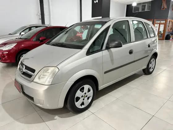 Carro 1.8 MPFI 8V FLEX 4P MANUAL