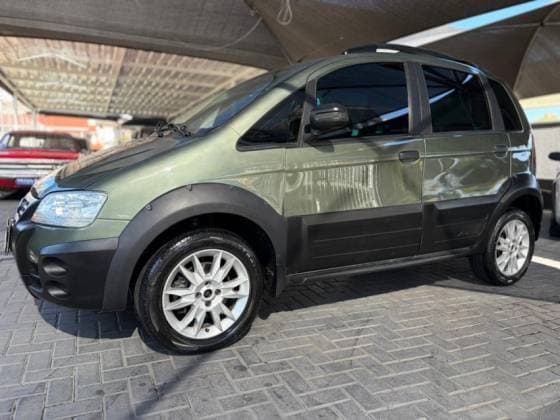 Carro 1.8 MPI ADVENTURE 8V FLEX 4P MANUAL