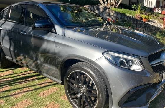 Carro 5.5 V8 TURBO GASOLINA COUPÉ 4MATIC 7G-TRONIC