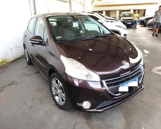 Carro 1.6 GRIFFE 16V FLEX 4P AUTOMÁTICO