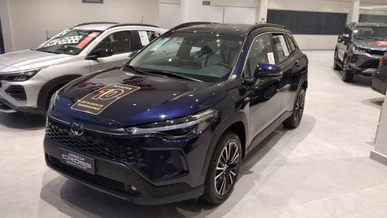 Carro 1.8 VVT-I HYBRID FLEX XRX CVT