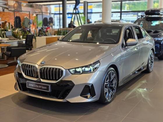 Carro 2.0 TWINPOWER PHEV M SPORT AUTOMÁTICO