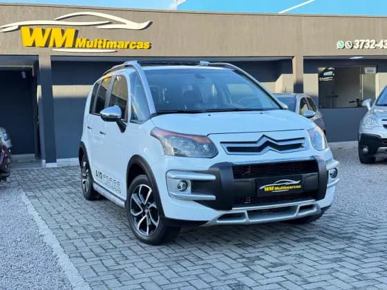 Carro 1.6 EXCLUSIVE 16V FLEX 4P MANUAL