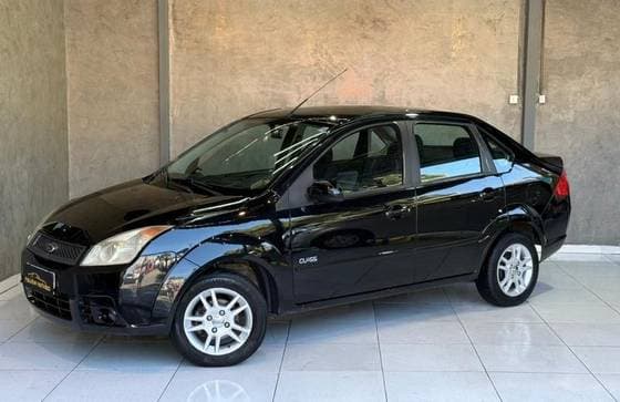 Carro 1.6 MPI CLASS SEDAN 8V FLEX 4P MANUAL