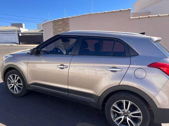 Carro 2.0 16V FLEX PRESTIGE AUTOMÁTICO