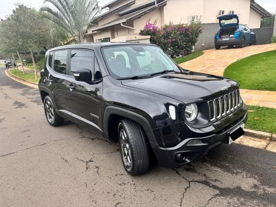 Carro 1.8 16V FLEX SPORT 4P AUTOMÁTICO