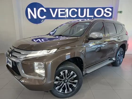 Carro 2.4 16V MIVEC TURBO DIESEL HPE-S AWD AUTOMÁTICO
