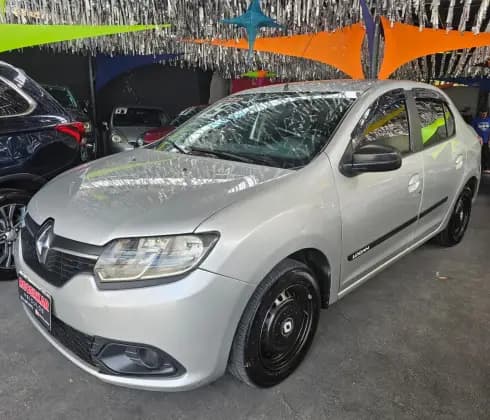 Carro 1.6 EXPRESSION 8V FLEX 4P MANUAL