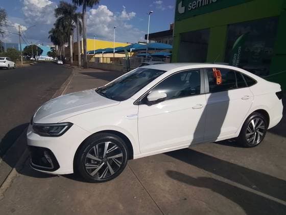 Carro 1.0 200 TSI HIGHLINE AUTOMÁTICO
