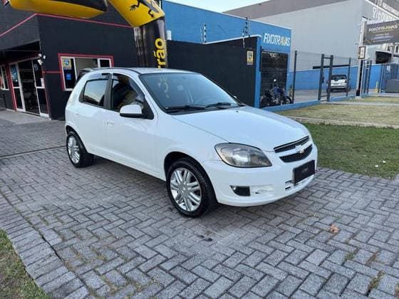 Carro 1.0 MPFI LT 8V FLEX 4P MANUAL