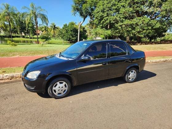 Carro 1.0 MPFI LS 8V FLEX 4P MANUAL