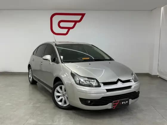 Carro 2.0 GLX 16V FLEX 4P AUTOMÁTICO