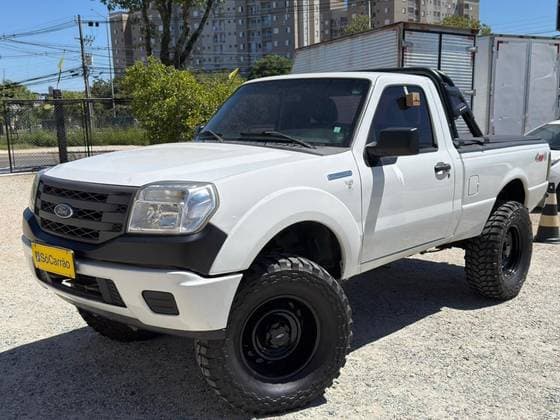 Carro 3.0 XL 4X4 CS TURBO ELECTRONIC DIESEL 2P MANUAL