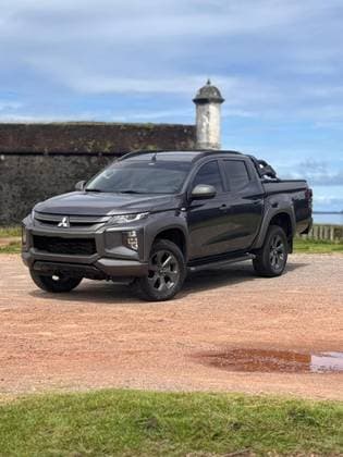 Carro 2.4 BITURBO DIESEL CD GLS 4X4 AUTOMÁTICO