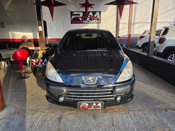Carro 1.6 PRESENCE 16V FLEX 4P MANUAL