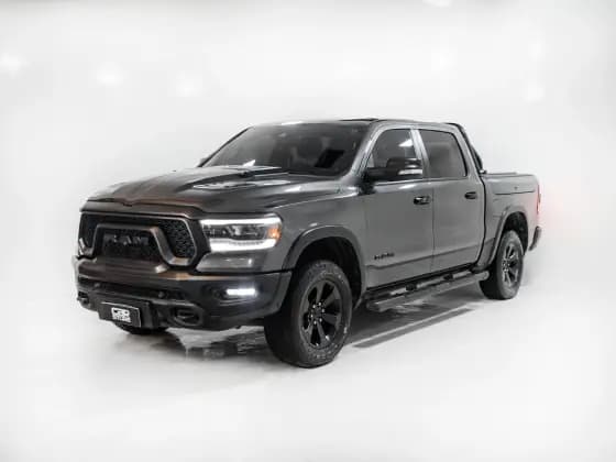 Carro 5.7 V8 GASOLINA REBEL CD 4X4 AUTOMÁTICO