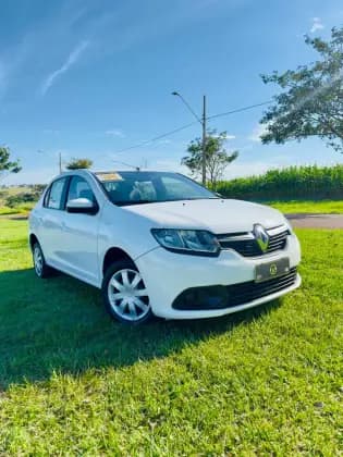 Carro 1.6 EXPRESSION 8V FLEX 4P MANUAL