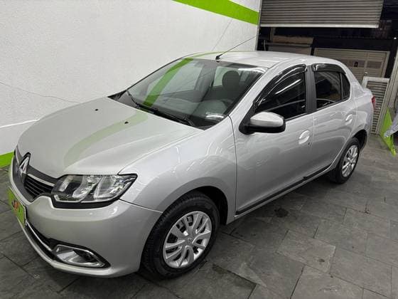 Carro 1.6 EXPRESSION 8V FLEX 4P MANUAL