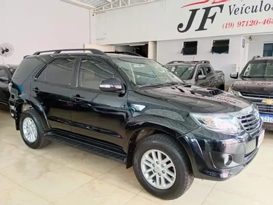 Carro 3.0 SRV 4X4 7 LUGARES 16V TURBO INTERCOOLER DIESEL 4P AUTOMÁTICO