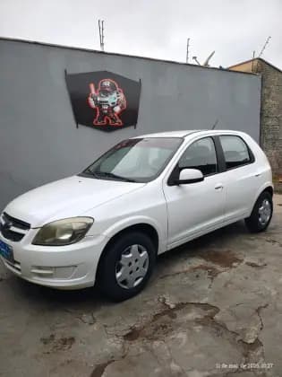 Carro 1.0 MPFI LS 8V FLEX 4P MANUAL