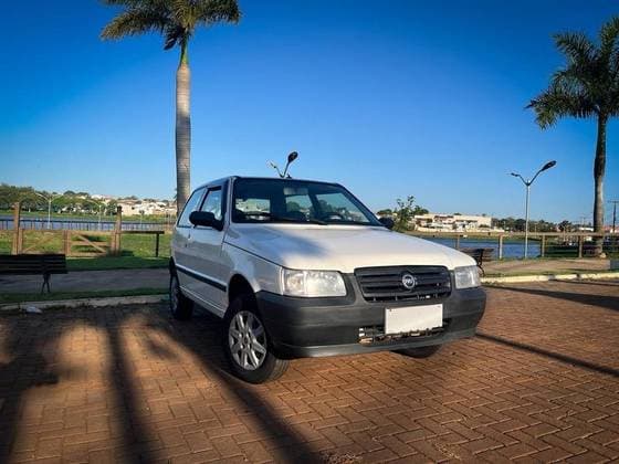 Carro 1.0 EVO VIVACE 8V FLEX 4P MANUAL