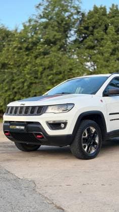 Carro 2.0 16V DIESEL TRAILHAWK 4X4 AUTOMÁTICO