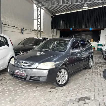 Carro 2.0 MPFI ADVANTAGE 8V FLEX 4P MANUAL